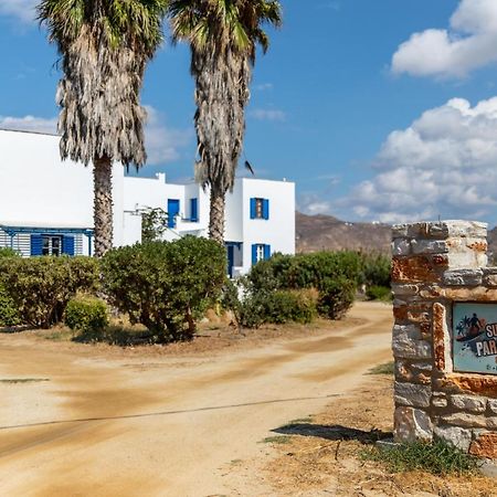 Surfer Paradise Naxos City Bagian luar foto