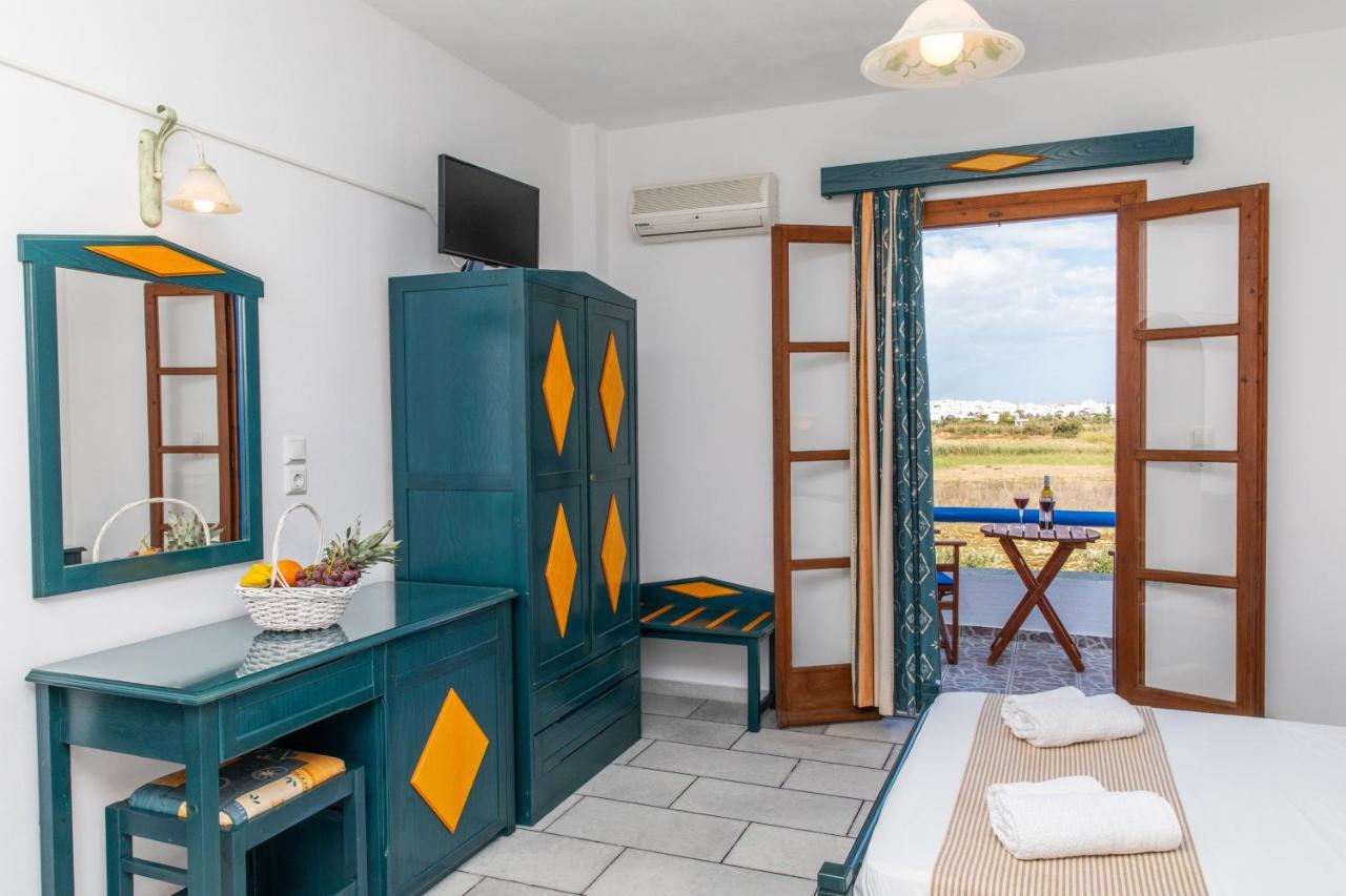 Surfer Paradise Naxos City Bagian luar foto