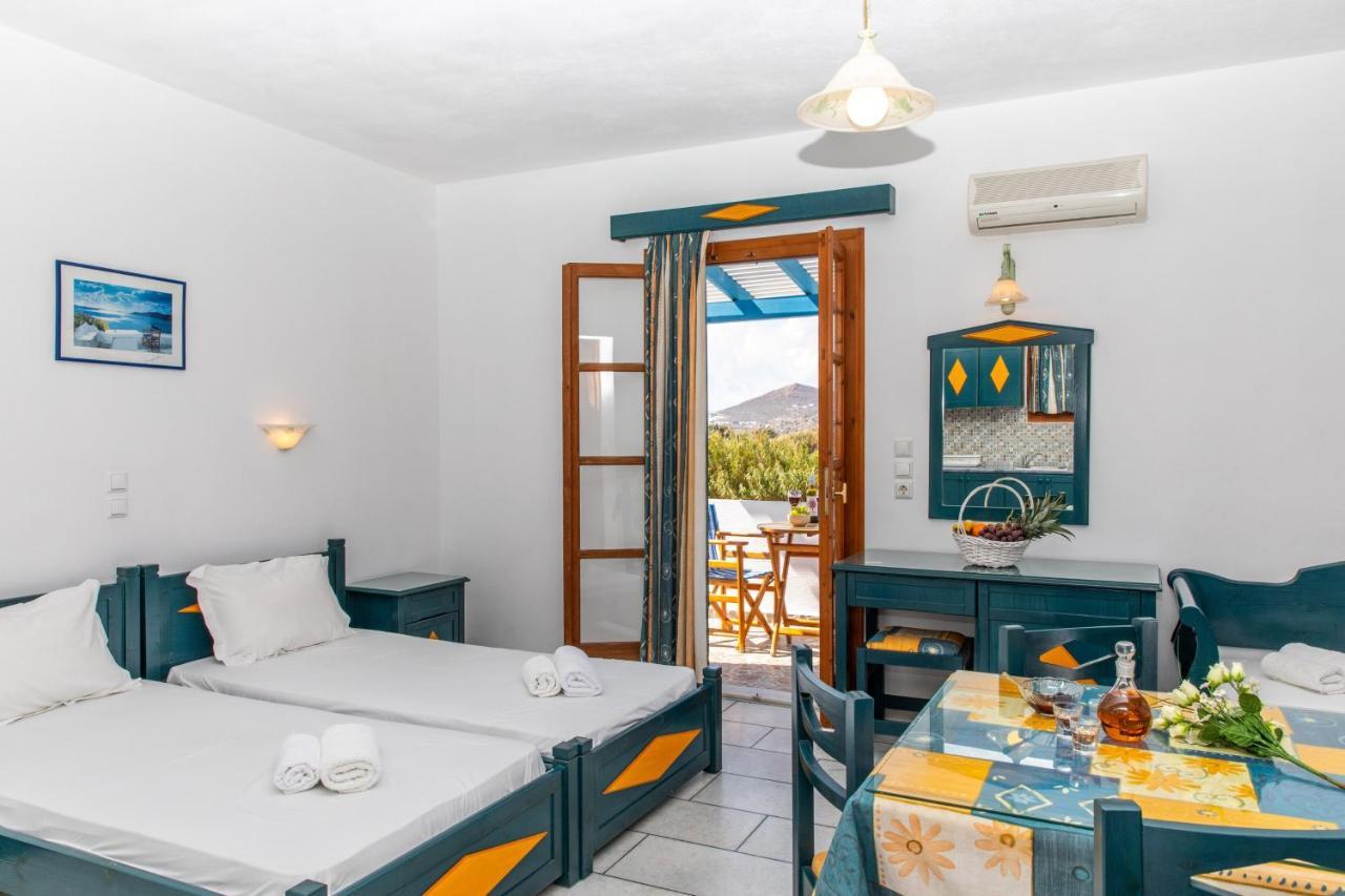 Surfer Paradise Naxos City Bagian luar foto