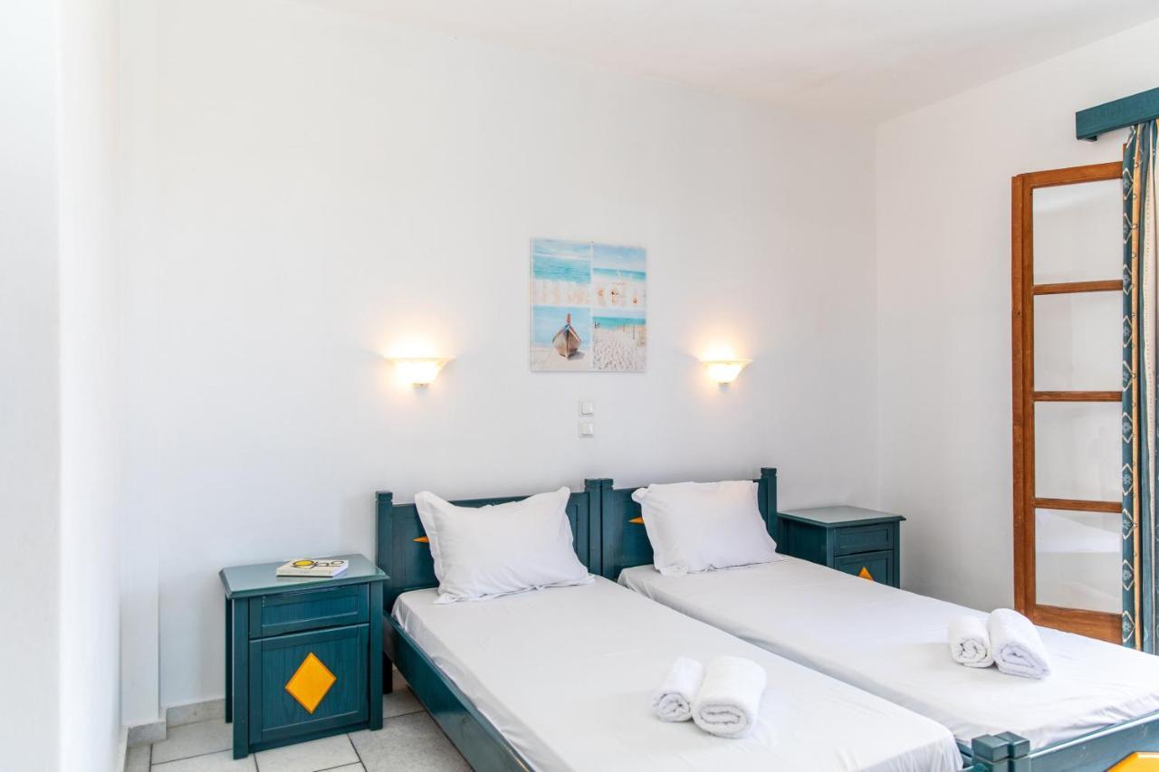 Surfer Paradise Naxos City Bagian luar foto