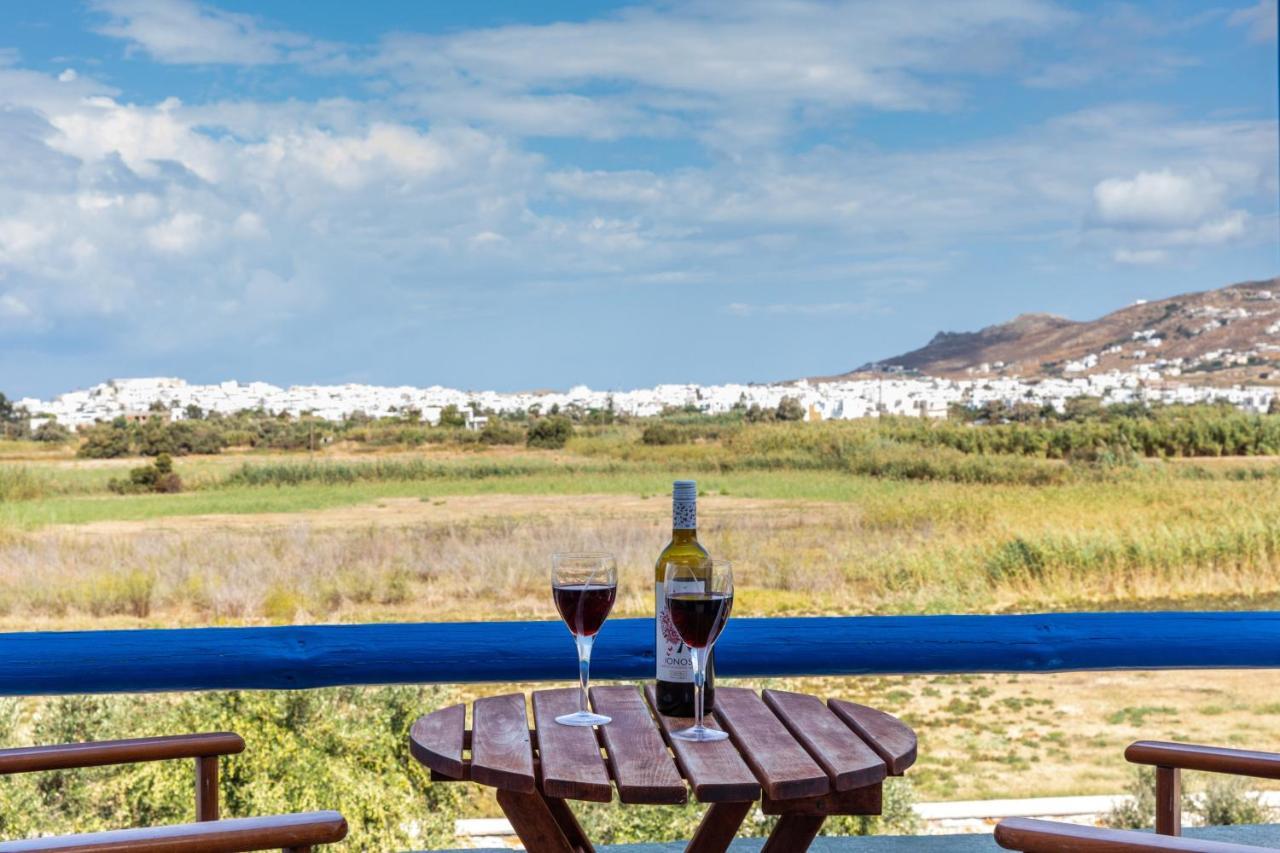 Surfer Paradise Naxos City Bagian luar foto
