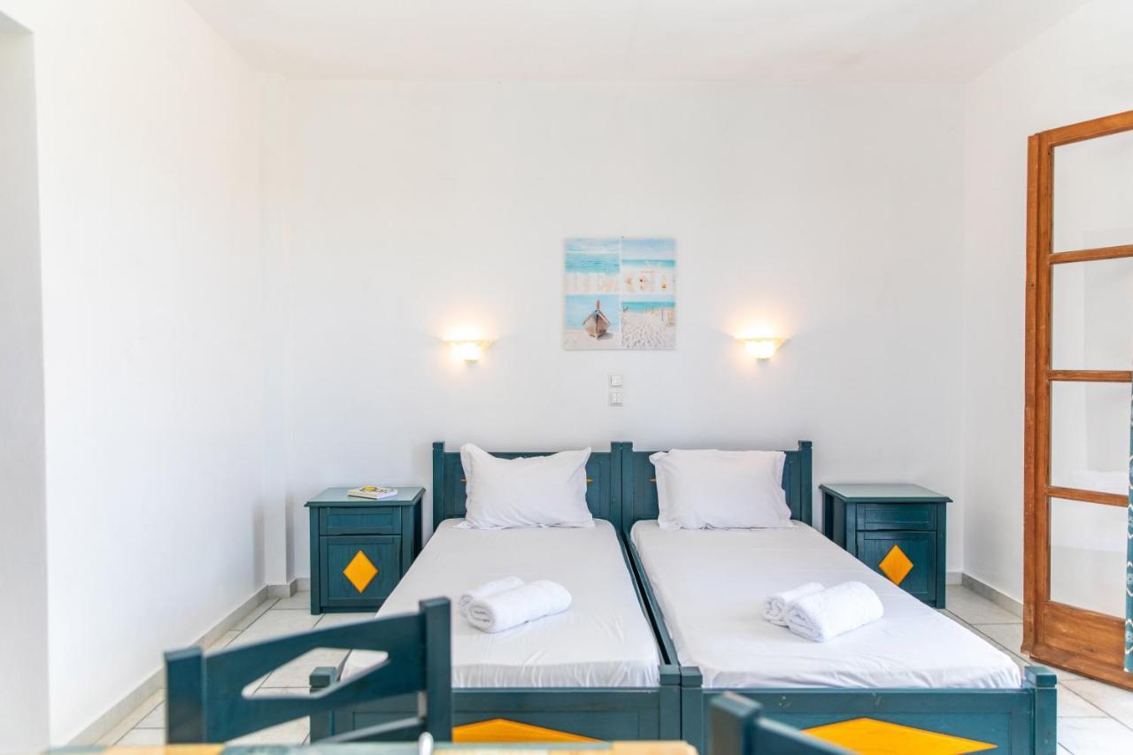 Surfer Paradise Naxos City Bagian luar foto