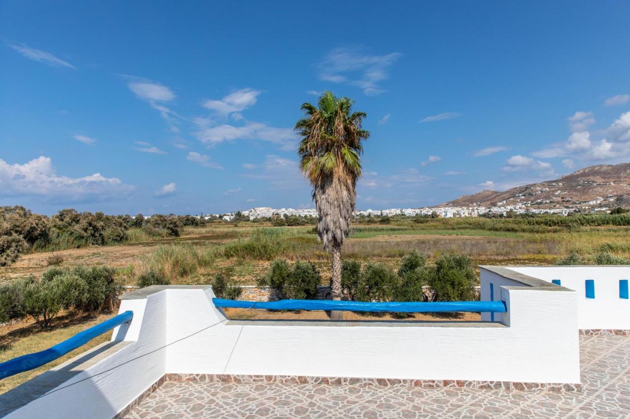Surfer Paradise Naxos City Bagian luar foto
